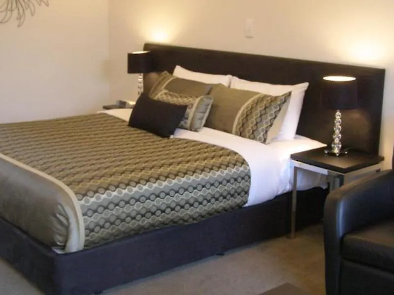 Bellano Motel Suites Christchurch 5*,